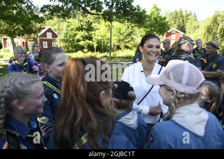 ULVO 20180525 Crown Princess Victoria est vu vendredi à Ulvon, en Suède. La Princesse de la Couronne est dans le comté de Smaland, en Suède, pour une 'promenade de province'. Photo Pontus Lundahl / TT Kod 10050 Banque D'Images