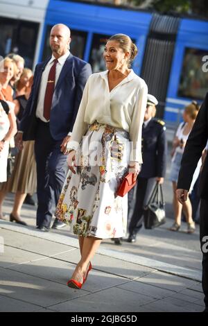 STOCKHOLM 20180823 la princesse suédoise de la Couronne Victoria arrive pour l'inauguration du Festival Bergman au Théâtre royal dramatique du théâtre national Swedens, à Stockholm, le 23 août 2018. Photo: Hanna Franzén / TT / code11870 Banque D'Images