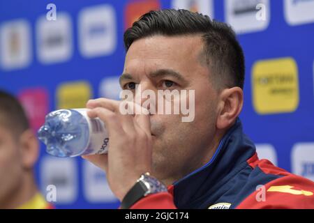 L'entraîneur de Roumanie Cosmin Contra lors d'une conférence de presse à Stockholm, en Suède, le 22 mars 2019, avant le qualificatif de l'UEFA Euro 2020 contre la Suède samedi. Photo: Henrik Montgomery / TT / Kod 10060 Banque D'Images