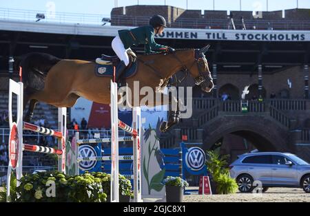 STOCKHOLM 20190614 Jessica Springsteen fait le cheval RMF Swinny du Parc lors de la compétition de saut en équipe Ligue mondiale des Champions à Stockholms stadion, Stockholm, Suède le 14 juin 2019. Foto: Fredrik Persson / TT / Kod 1081 Banque D'Images