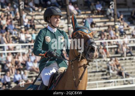 STOCKHOLM 20190614 Jessica Springsteen fait le cheval RMF Swinny du Parc lors de la compétition de saut en équipe Ligue mondiale des Champions à Stockholms stadion, Stockholm, Suède le 14 juin 2019. Foto: Fredrik Persson / TT / Kod 1081 Banque D'Images