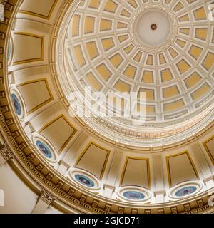 États-Unis, Colorado, Denver. La rotonde à l'intérieur du bâtiment du capitole du Colorado. Banque D'Images