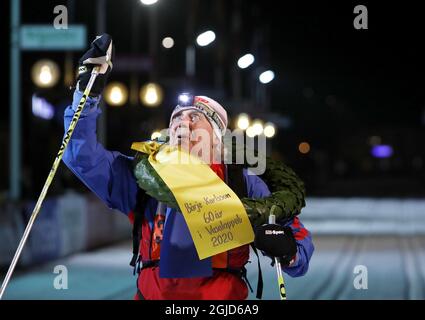 MORA 2020-02-24 un vétéran de la course de ski de Vasalopp, âgé de 86 ans, Borje Karlsson, a fait sa 60ème course de ski de Vasalopp le 24 février 2020. Vasaloppet est de 90 kilomètres de long. Poto Patrik C Osterberg / TT Kod 2857 Banque D'Images