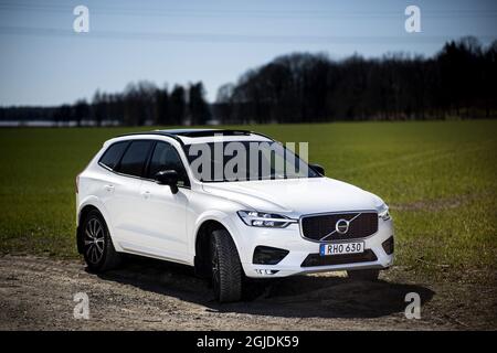 Volvo XC60 B5 AWD R-design. Photo: Pontus Lundahl / TT / code 10050 Banque D'Images