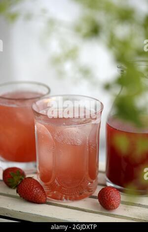 Limonade aux fraises photo: Janerik Henriksson / TT / code 10010 Banque D'Images