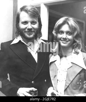 Benny Andersson, ABBA et Olivia Newton-John lors du concours Eurovision Song à Brighton, Royaume-Uni, le 06 avril 1974. Photo: Weine Lexius / Expressen / TT / code 32 Banque D'Images