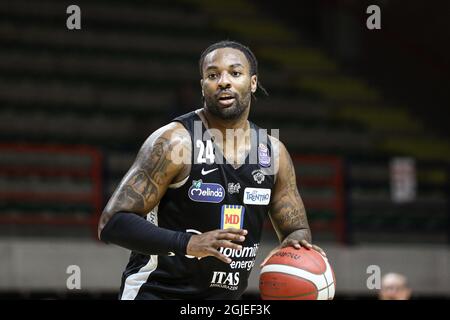 Italie. 08 septembre 2021. Début à la maison pour l'équipe Derthona basket dans Supercoppa Discovery vs Trento au PalaFerraris à Casale. Bertram Tortona contre Dolomiti Energia Trentin 81 - 72. (Photo de Norberto Maccagno/Pacific Press/Sipa USA) crédit: SIPA USA/Alay Live News Banque D'Images