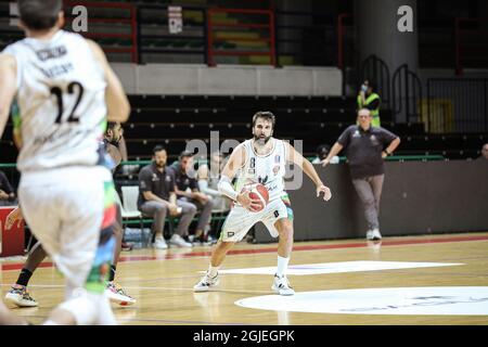 Italie. 08 septembre 2021. Début à la maison pour l'équipe Derthona basket dans Supercoppa Discovery vs Trento au PalaFerraris à Casale. Bertram Tortona contre Dolomiti Energia Trentin 81 - 72. (Photo de Norberto Maccagno/Pacific Press/Sipa USA) crédit: SIPA USA/Alay Live News Banque D'Images