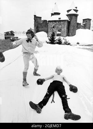 Roman Polanski, le réalisateur polonais, sur la scène de « la Dance des vampires » en Angleterre. Banque D'Images