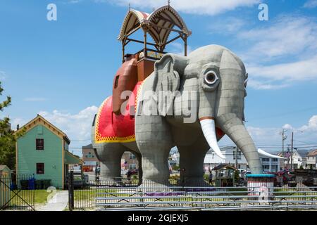 Margate, New Jersey, États-Unis. Lucy l'éléphant. Lucy était un hôtel au tournant du siècle dernier. Exemple d'architecture Duck. Banque D'Images