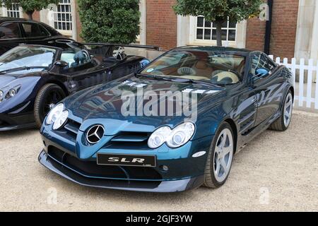 Mercedes-Benz SLR McLaren (2005), future Classics, Concours of Elegance 2021, Hampton court Palace, Londres, Royaume-Uni, Europe Banque D'Images