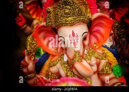 belle idole du seigneur ganesha pendant la célébration de ganesh chaturthi en inde Banque D'Images