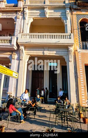 Cafétéria El Portal de la Havana Pavement Cafe, Malecon, la Havane, Cuba Banque D'Images