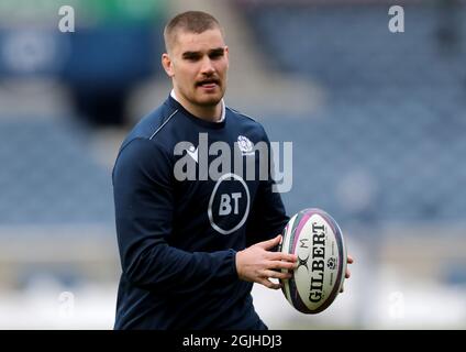 Photo du dossier datée du 12-02-2021 de James Lang en Écosse lors d'une séance d'entraînement au stade BT Murrayfield, à Édimbourg. Date de la photo : vendredi 12 février 2021. Date de publication : vendredi 10 septembre 2021. Banque D'Images