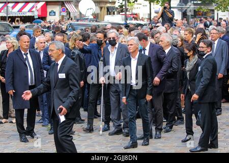 Paris, France, 10/09/2021, Anthony Delon, Alain Delon, Cyril Vigier quitte les funérailles de Jean-Paul Belmondo à l'église Saint-Germain-des-Prés à Paris, France, le 10 septembre 2021. Le célèbre acteur français Jean-Paul Belmondo est mort le lundi 6 septembre à 88 heures. Photo de Nasser Berzane/ABACAPRESS.COM Banque D'Images