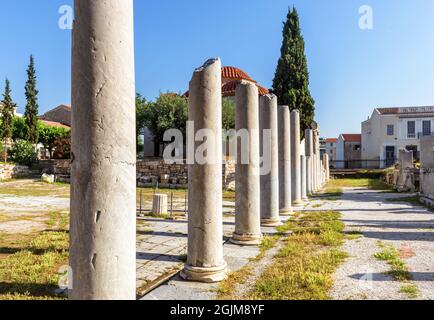 Ruines grecques anciennes en agora romaine, Athènes, Grèce, Europe. C'est l'attraction touristique d'Athènes. Vestiges de la culture hellénistique près du quartier de Plaka Banque D'Images