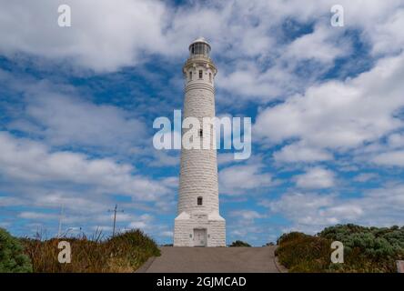 Le phare de Cape Leeuwin a été construit en 1895, où se rencontrent les océans Indien et Sud. Banque D'Images