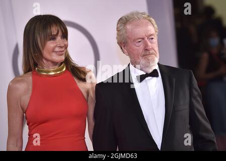 Venise, Italie. 10 septembre 2021. Giannina Facio et Ridley Scott assistent au tapis rouge du film "le dernier duel" lors du 78e Festival International du film de Venise le vendredi 10 septembre 2021 à Venise, Italie. Photo de Rocco Spaziani/UPI crédit: UPI/Alay Live News Banque D'Images