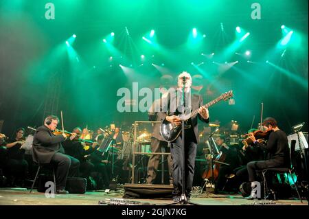 10 septembre 2021, Leeds, South Yorkshire, U.K: Nik Kershaw se produit à , 80s Classical concert , Leeds Millenium Square , UK , 10.09.2021 (Credit image: © Robin Burns/ZUMA Press Wire) Banque D'Images
