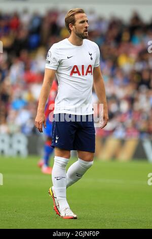 Londres, Royaume-Uni. 11 septembre 2021. Harry Kane de Tottenham Hotspur regarde pendant le jeu. Match de première ligue, Crystal Palace v Tottenham Hotspur au stade Selhurst Park à Londres le samedi 11 septembre 2021. Cette image ne peut être utilisée qu'à des fins éditoriales. Utilisation éditoriale uniquement, licence requise pour une utilisation commerciale. Aucune utilisation dans les Paris, les jeux ou les publications d'un seul club/ligue/joueur. photo par Steffan Bowen/Andrew Orchard sports photographie/Alay Live news crédit: Andrew Orchard sports photographie/Alay Live News Banque D'Images