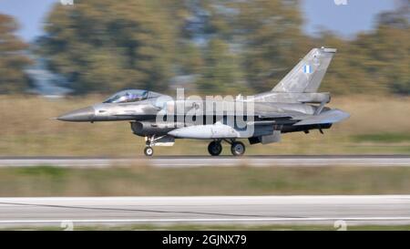 Andravida Grèce AVRIL, 03, 2019 General Dynamics F-16 C Faucon de combat de la Force aérienne hellénique HAF Banque D'Images