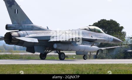 Andravida Grèce AVRIL, 03, 2019 General Dynamics F-16 C Faucon de combat de la Force aérienne hellénique HAF Banque D'Images