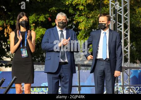 Trento, Trento, Italie, 11 septembre 2021, Enrico DALLA CASA (ITA) président de l'UEC et David LAPPARTIENT président de l'UCI pendant les Championnats d'Europe de route de l'UEC - Elite Women Road Race - Street Cycling Banque D'Images