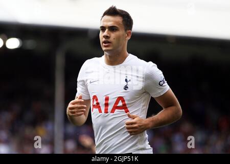 Londres, Royaume-Uni. 11 septembre 2021. Sergio Reguilon de Tottenham Hotspur en action pendant le jeu. Match de première ligue, Crystal Palace v Tottenham Hotspur au stade Selhurst Park à Londres le samedi 11 septembre 2021. Cette image ne peut être utilisée qu'à des fins éditoriales. Utilisation éditoriale uniquement, licence requise pour une utilisation commerciale. Aucune utilisation dans les Paris, les jeux ou les publications d'un seul club/ligue/joueur. photo par Steffan Bowen/Andrew Orchard sports photographie/Alay Live news crédit: Andrew Orchard sports photographie/Alay Live News Banque D'Images