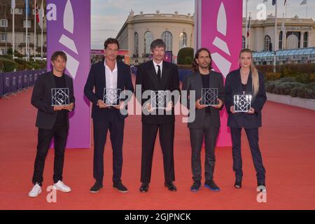 Sean Baker, Simon Rex, Diego Ongaro, Pascual Sisto, Sofia Kappel assister aux lauréats lors du 47e Festival du film américain de Deauville à Deauville, le 11 septembre 2021. Photo de Julien Reynaud/APS-Medias/ABACAPRESS.COM Banque D'Images