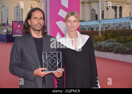 Pascual Sisto, Clemence Poesy participe à la photo des lauréats lors du 47e Festival du film américain de Deauville à Deauville, France, le 11 septembre 2021. Photo de Julien Reynaud/APS-Medias/ABACAPRESS.COM Banque D'Images