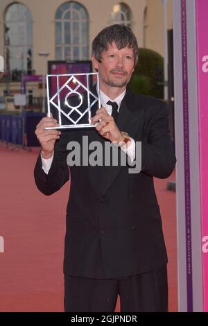 Diego Ongaro participe à la séance photo des lauréats lors du 47e Festival du film américain de Deauville, à Deauville, en France, le 11 septembre 2021. Photo de Julien Reynaud/APS-Medias/ABACAPRESS.COM Banque D'Images