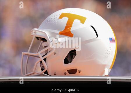 11 septembre 2021 : casque Tennessee Volunteers pendant le match de football NCAA entre l'Université du Tennessee Volunteers et l'Université de Pittsburgh Panthers au stade Neyland à Knoxville TN Tim Gangloff/CSM Banque D'Images