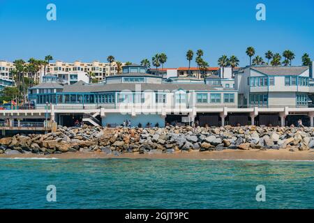 Vue ensoleillée sur la jetée de Redondo Beach à Los Angeles, Californie Banque D'Images