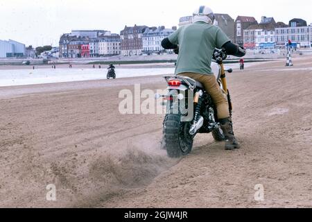 The Mile Beach Race 2021. Course de moto Sprint sur Margate Sands Beach Thanet Kent Royaume-Uni Banque D'Images