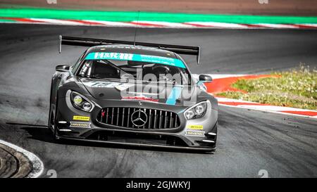 Oschersleben, Allemagne, 26 avril 2019: Mercedes AMG SLS GT3 conduite par Mario Hirsch lors du Trophée Spezial Tourenwagen à l'arène Motorsport Banque D'Images