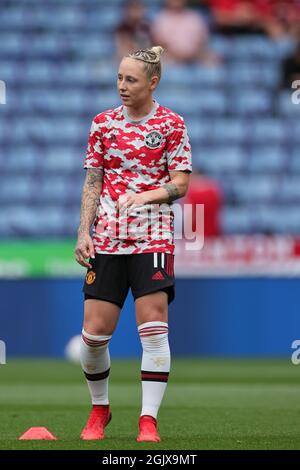 LEICESTER, ROYAUME-UNI 12 SEPT. Leah Galton de Manchester United se réchauffe avant le match de la Barclays FA Women's Super League entre Leicester City et Manchester United au King Power Stadium, Leicester, le dimanche 12 septembre 2021. (Crédit : James HolyOak | MI News) crédit : MI News & Sport /Alay Live News Banque D'Images