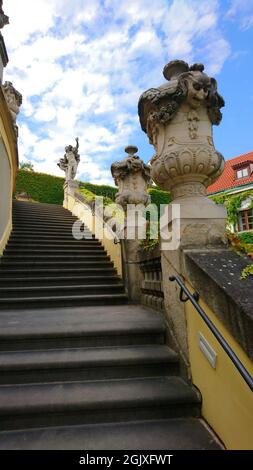 Le célèbre jardin de Vrtba (Vrtbovská zahrada) dans la ville de Prague Banque D'Images