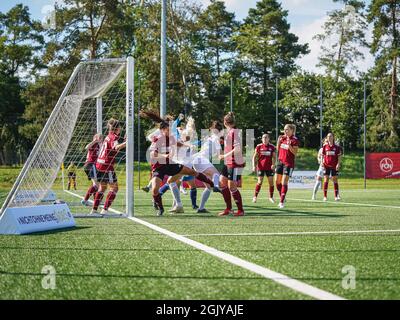 Nuremberg, Allemagne. 12 septembre 2021. Action de correspondance pendant le 2. Match Bundesliga pour femme entre 1. FC Nuernberg et SG 99 Andernach au Sports Park Valznerweiher à Nuremberg, Allemagne. Crédit: SPP Sport presse photo. /Alamy Live News Banque D'Images