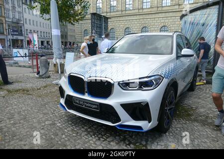 BMW Hydrogen pleine voiture sur IAA, Munich 2021. Banque D'Images