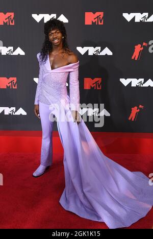 New York, États-Unis. 12 septembre 2021. Lil NAS X participe aux MTV Video Music Awards 2021 au Barclays Center le 12 septembre 2021 dans le quartier de Brooklyn à New York. Photo: Jeremy Smith/imageSPACE/Sipa USA crédit: SIPA USA/Alay Live News Banque D'Images