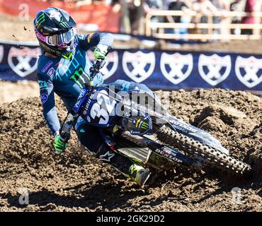 Septembre 11 2021 Rancho Cordova, CA États-Unis Yamaha pilote d'usine Justin Cooper sortir du nave16 pendant le motocross Lucas Oil Pro Hangtown Classic 250 classe moto # 1 à Hangtown Rancho Cordova, CA Thurman James/CSM Banque D'Images