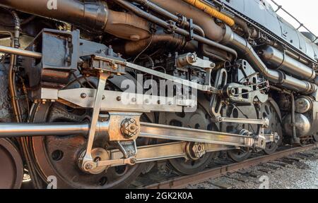 Le célèbre Big Boy No 4014 d'Union Pacific a visité Denver, Colorado. Roues et tiges de gros plan Banque D'Images