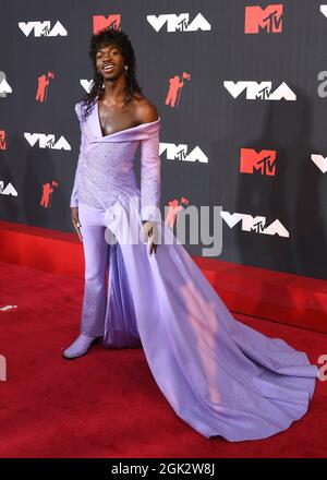 Lil NAS X participe aux MTV Video Music Awards 2021 au Barclays Center le 12 septembre 2021 dans le quartier de Brooklyn à New York. Photo : Jeremy Smith/imageSPACE Banque D'Images