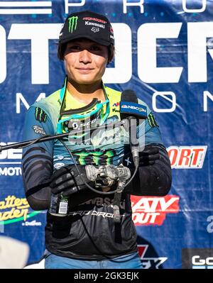 Septembre 11 2021 Rancho Cordova, CA USA pilote d'usine Kawasaki JO Shimoda place deuxième sur le podium au Lucas Oil Pro Motocross Hangtown Classic 250 classe moto # 1 à Hangtown Rancho Cordova, CA Thurman James/CSM Banque D'Images