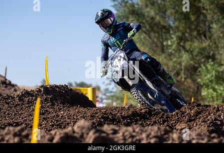 Septembre 11 2021 Rancho Cordova, CA États-Unis Yamaha pilote d'usine Justin Cooper sortir du nave16 pendant le motocross Lucas Oil Pro Hangtown Classic 250 classe moto # 2 à Hangtown Rancho Cordova, CA Thurman James/CSM Banque D'Images