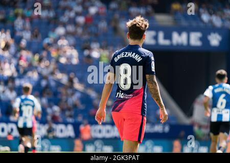 ESPAGNE, FOOTBALL, LA LIGA SANTANDER, RCDE VS ATLÉTICO DE MADRID. Atlético de Madrid Griezmann (8) lors du match de la Liga Santander entre le RCD Espanyol et l'Atlético de Madrid au stade RCDE, Cornellà, Espagne, le 12 septembre 2021. © Joan Gosa 2021 Banque D'Images