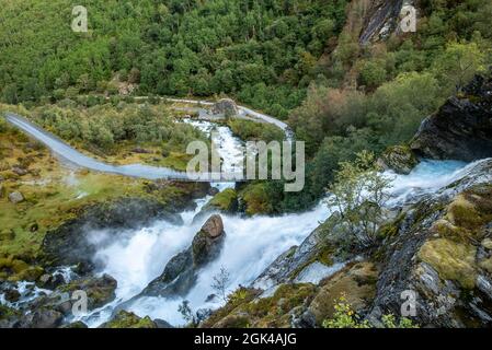 Glacier de Briskdal au parc national du glacier de Jostedal, Norvège, Europe Banque D'Images