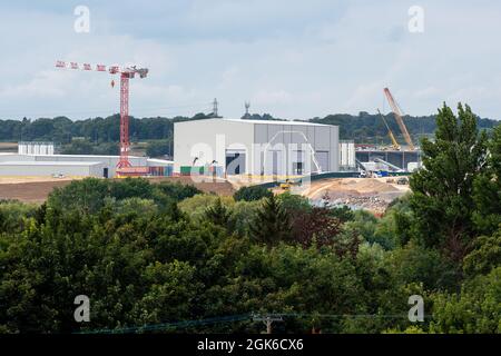 West Hyde, Hertfordshire, Royaume-Uni. 13 septembre 2021. Le site South Portal HS2 où le tunnel a commencé. Le tunnel HS2 à travers les Chilterns atteint une étape importante aujourd'hui ou demain alors que la machine d'alésage du tunnel, Florence, atteindra un kilomètre. Les environnementalistes sont très préoccupés par l'impact que le tunnel a sur l'aquifère de craie comme HS2 ont "perdu" une grande quantité de bentonite qui est très polluante. Crédit : Maureen McLean/Alay Live News Banque D'Images