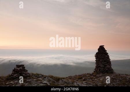 L''Stone' sur les sangliers sont tombés à l'aube, Cumbria, Royaume-Uni Banque D'Images