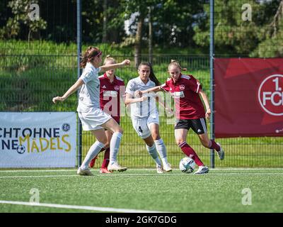 Nuremberg, Allemagne. 12 septembre 2021. Action de correspondance pendant le 2. Match Bundesliga pour femme entre 1. FC Nuernberg et SG 99 Andernach au Sports Park Valznerweiher à Nuremberg, Allemagne. Crédit: SPP Sport presse photo. /Alamy Live News Banque D'Images